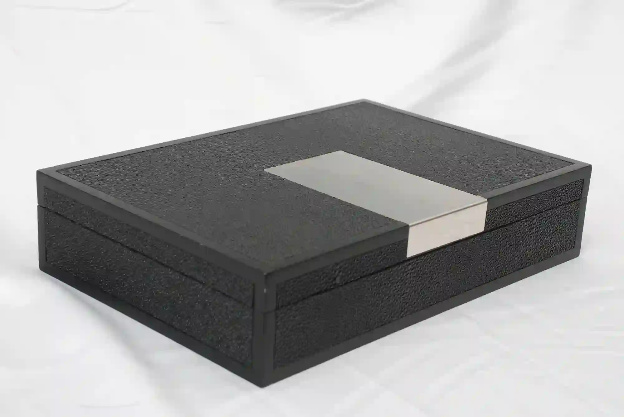 PU leather MDF boxes with metal edging