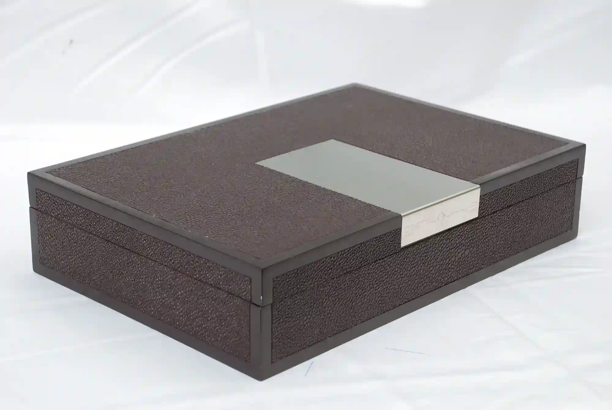 PU leather MDF boxes with metal edging